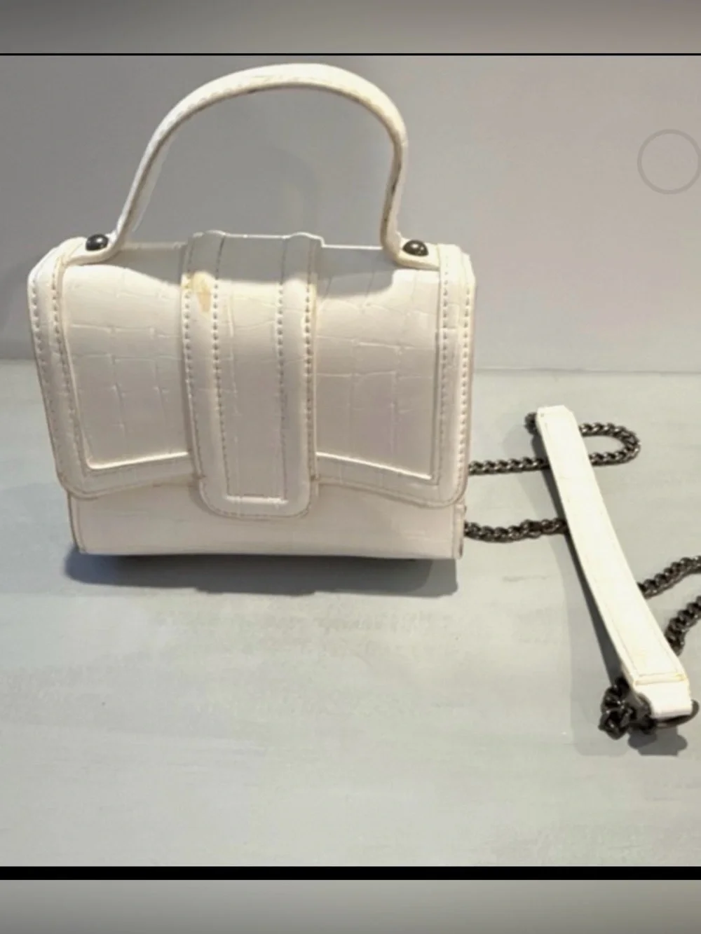 🖤 Zara Crossbody White Mini Top Handle Purse with Chain Strap - Picture 2 of 4